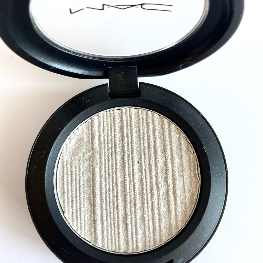 MAC Cosmetics Eyeshadow